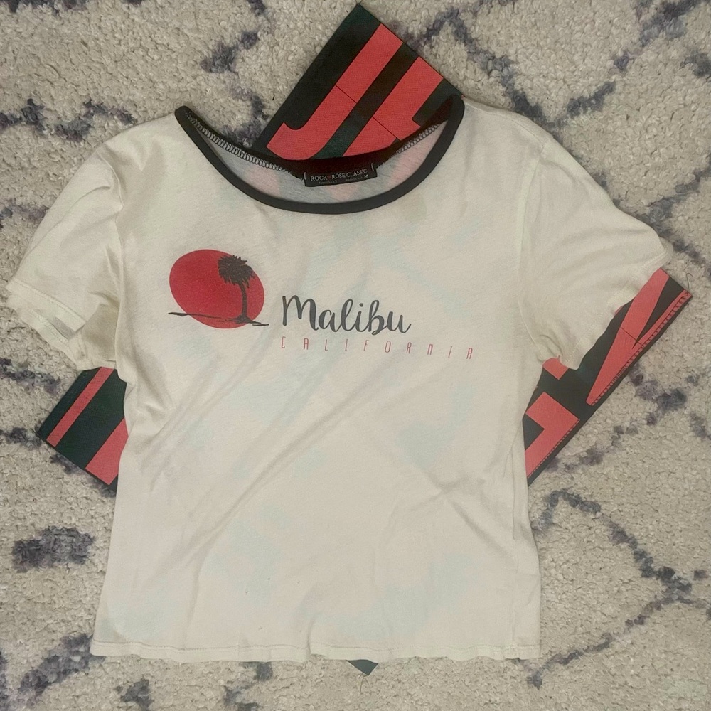 Barely worn shirt. Bought in a small boutique on the coast of California.
